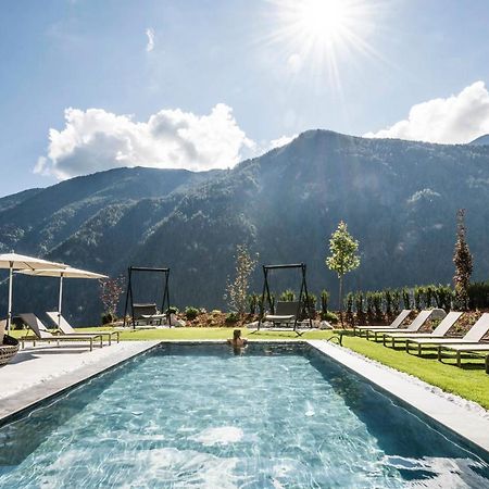 Tuberis Nature & Spa Resort Taufers im Münstertal Exterior foto