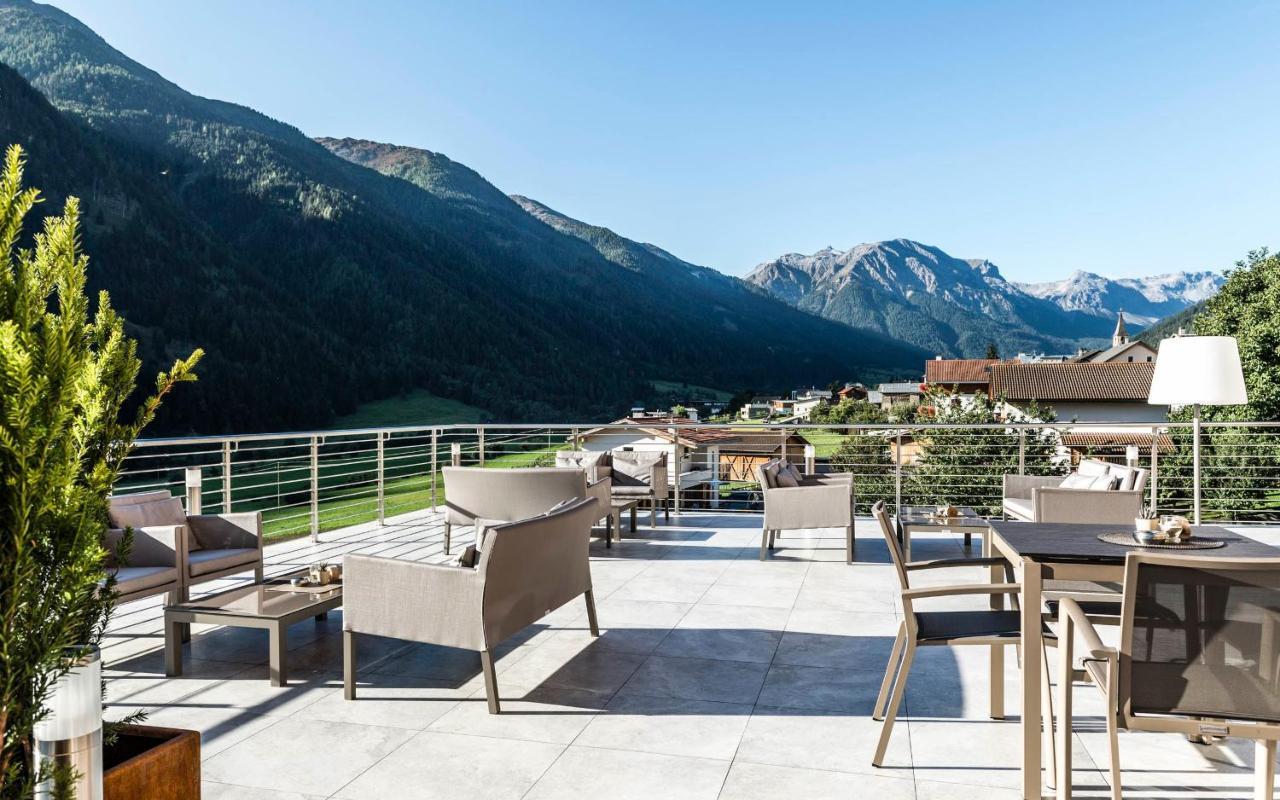 Tuberis Nature & Spa Resort Taufers im Münstertal Exterior foto
