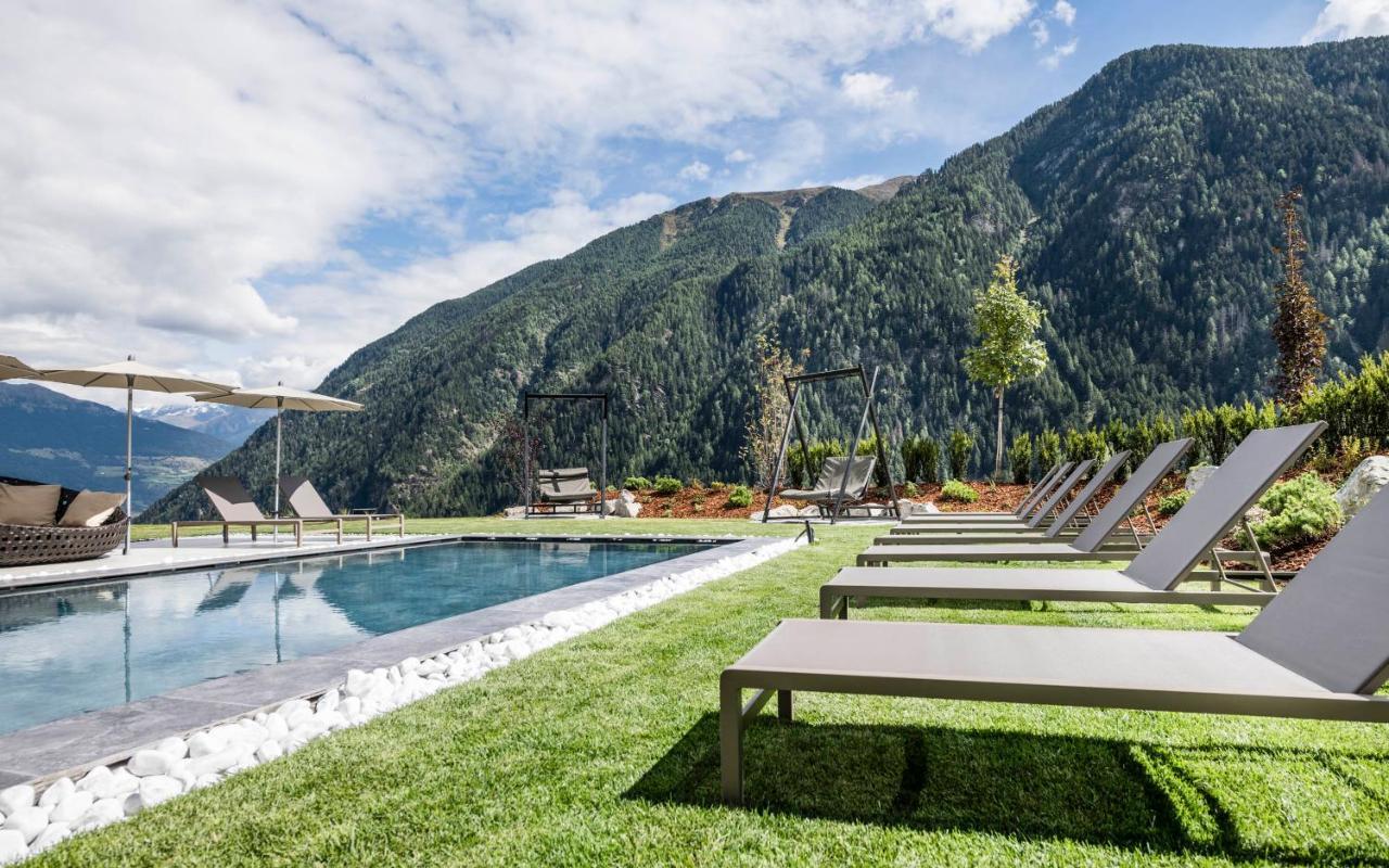 Tuberis Nature & Spa Resort Taufers im Münstertal Exterior foto