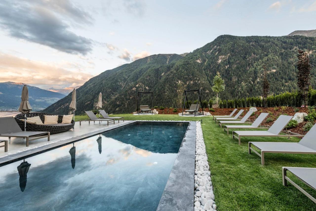 Tuberis Nature & Spa Resort Taufers im Münstertal Exterior foto